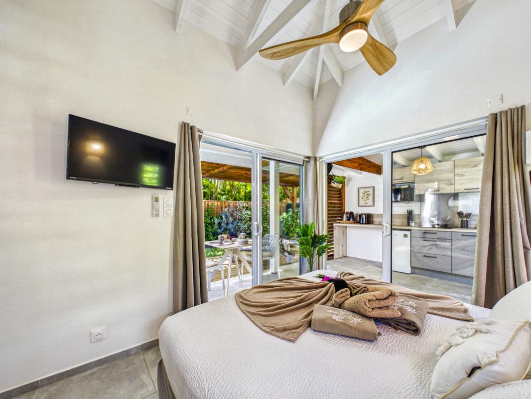18.Guadeloupe Sainte-Rose- location villa 2 personnes-piscine
